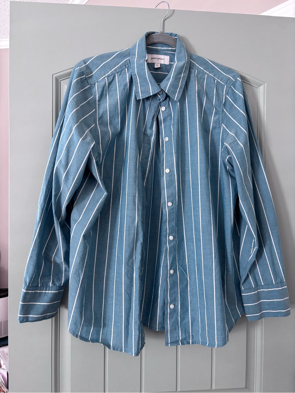 Banana Republic Factory Blue Stripe Cotton Button-Up Shirt - Large